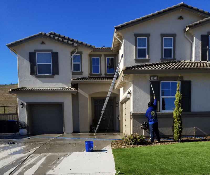 concrete-driveway-pressure-washing-in-lafayette-ca