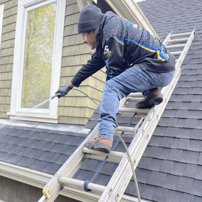 gutter-cleaning-service-in-lafayette-ca